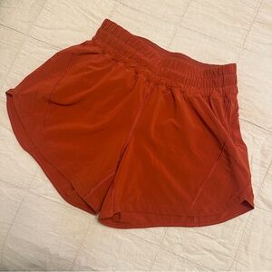 Lululemon Track That Mid-Rise Lined Short 5”